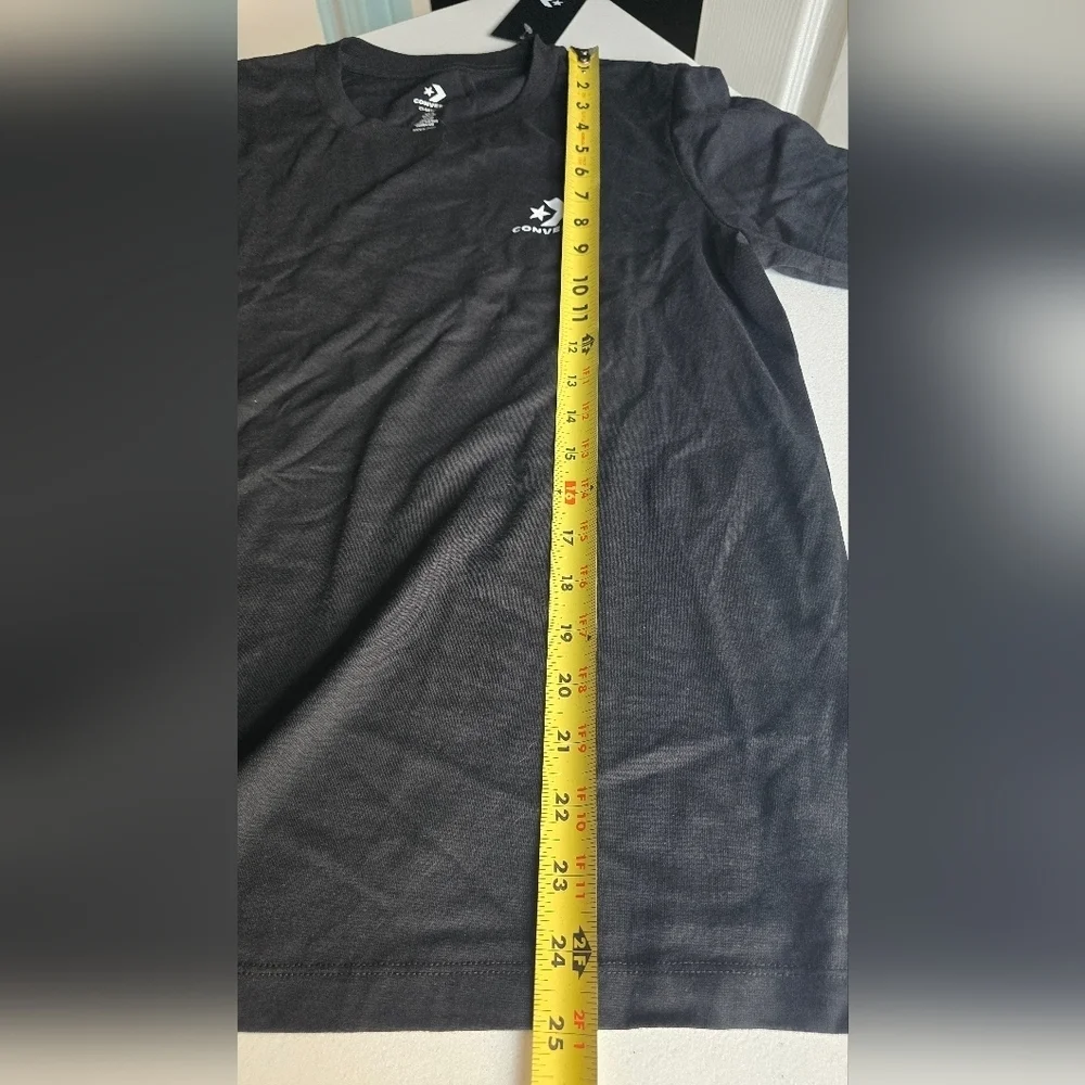 Converse Casual T-shirt Size XL kids Black Logo Short Sleeve T